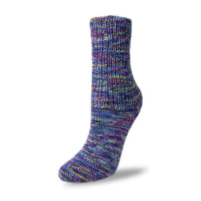 Laines_hygge_REL2076-1690-sock_w